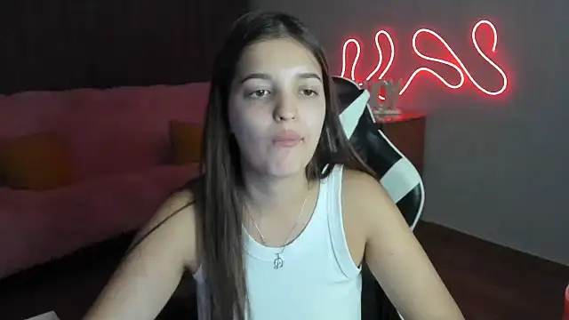 Chat +18 de ChicGirl ao vivo