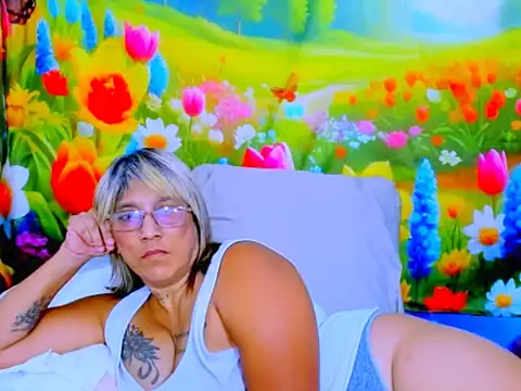 indianroxy লাইভ XXX চ্যাট
