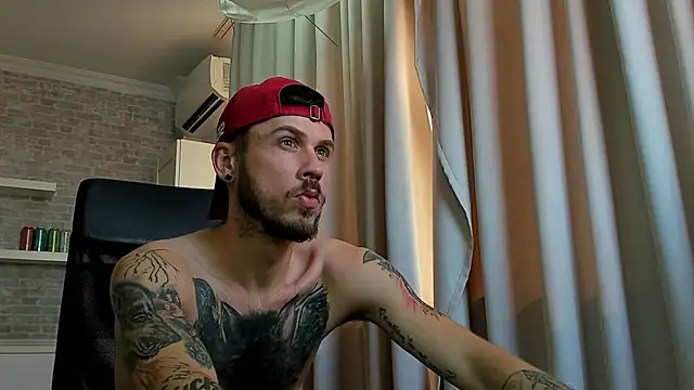 Chatroom XXX en direct de JonahShaw