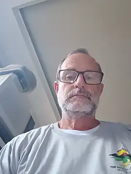 nard53 Chat XXX in diretta