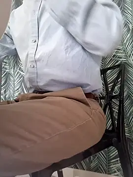 CuteDaddy92 live XXX chat
