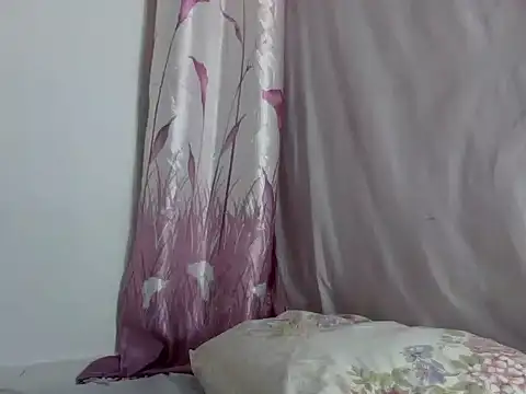 Živý XXX chat Petitepretty23