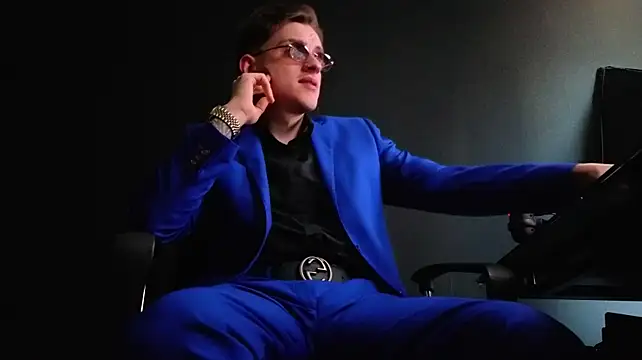FelixStarkk XXX чат на живо