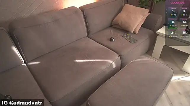 Rus_adventure7 Chat XXX in diretta