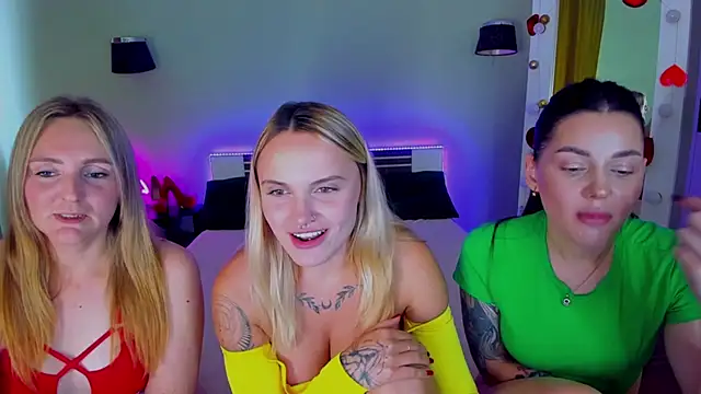 MagicEyess' Live XXX Chat