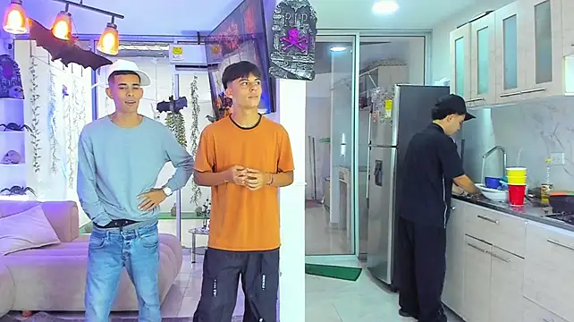 แชท XXX สดของ Houseofwarrios