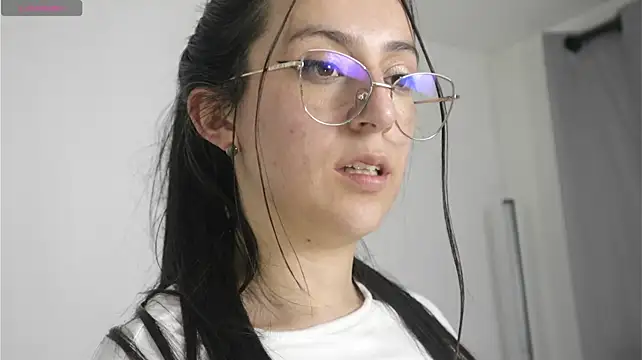 צ'אט XXX בשידור חי של Sweet_Sammy_