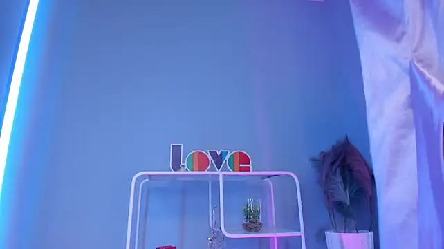 TokyoHaskel's Live XXX Chat