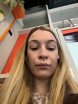 Živý XXX chat SashaCatt