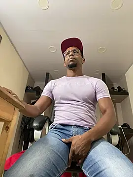 Chat XXX ao vivo de AlejoKhalifa_