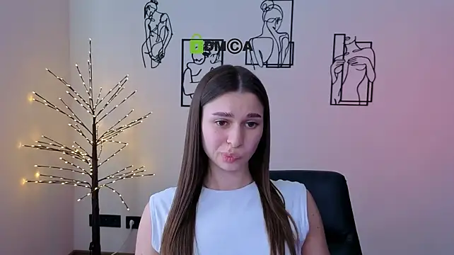 Онлайн чат XXX flora_ri
