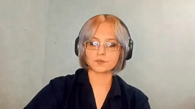 XXX chat uživo modela BreanneRadley