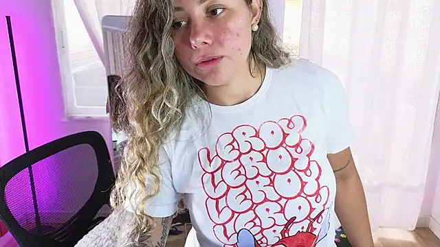 دردشة Tawny_cox الجنسية المباشرة