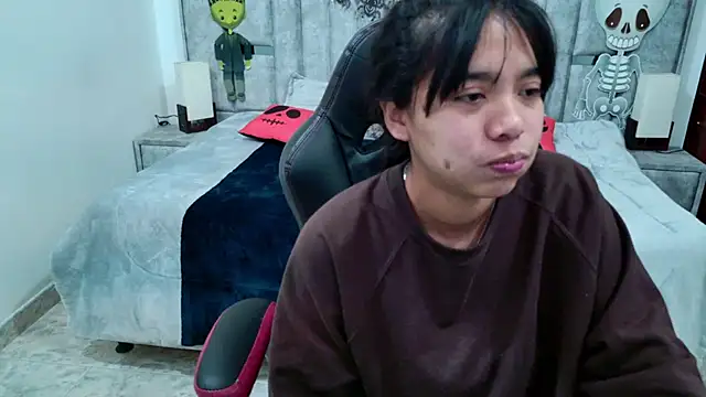 laureentt_ Chat XXX in diretta