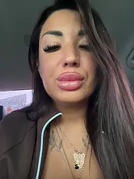 RuslanaXX Chat XXX in diretta