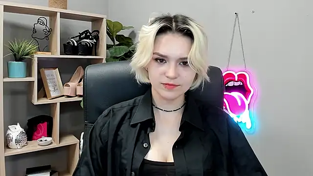 Chatroom XXX en direct de SweetLilyxo