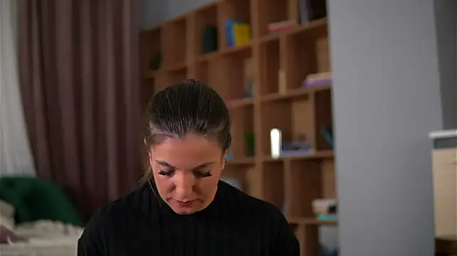 KellyMathews XXX чат на живо
