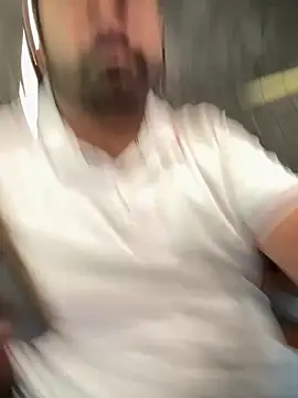 alan0ass 现场XXX聊天