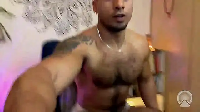 XXX chat uživo modela aaroncolombia