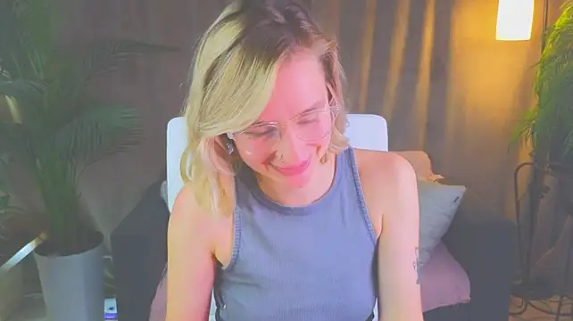 NoraMoreau – Live XXX-chat