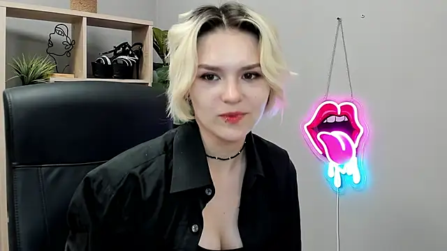 Chatroom XXX en direct de SweetLilyxo