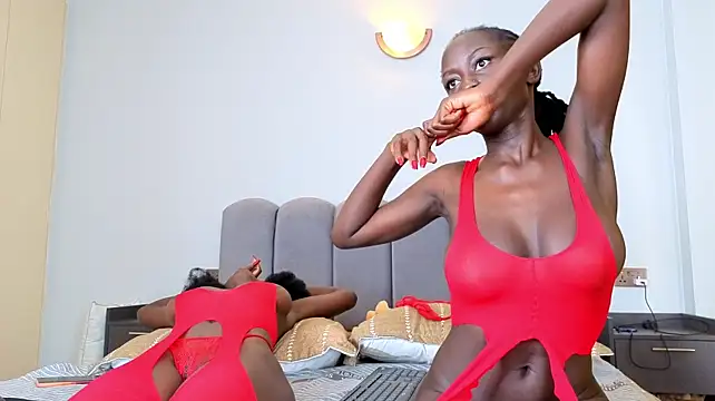 Silky_Satin live XXX chat