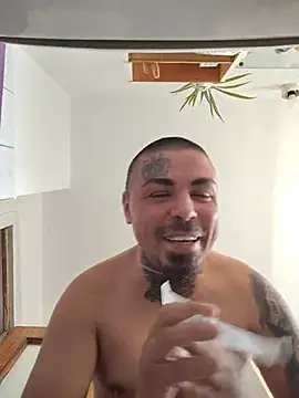 Berti3128 Chat XXX live