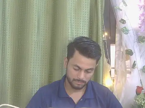 Stubborndesiboy 现场XXX聊天