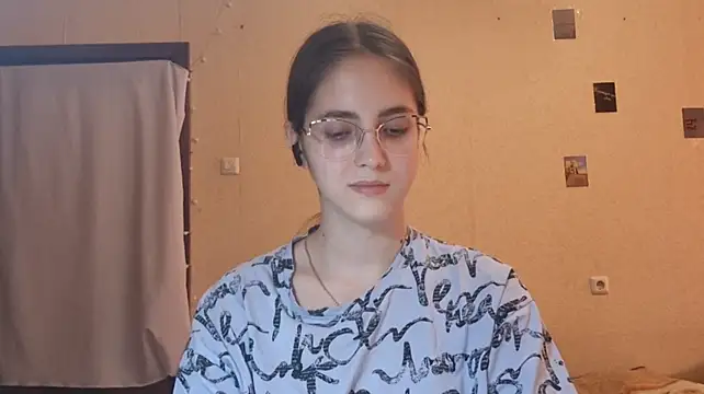 Katelemon Live XXX Chat