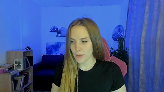 KristelleVale's Live XXX Chat