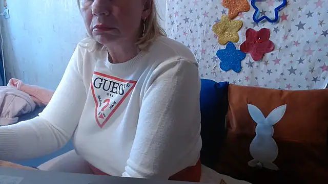 QueenLana Live XXX-Chat