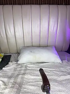 SandraMilerr's Live XXX Chat