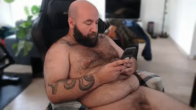 Astohann's Live XXX Chat