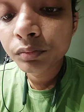 XXX chat uživo modela SweetTsAngel
