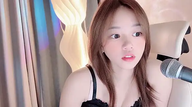XXX chat uživo modela Yany520