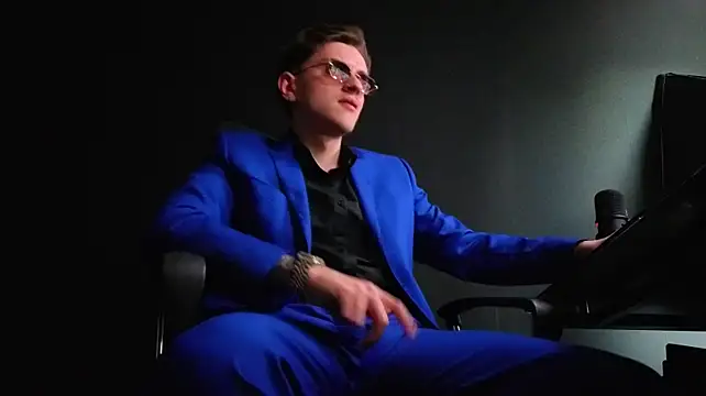 FelixStarkk 라이브 XXX 채팅