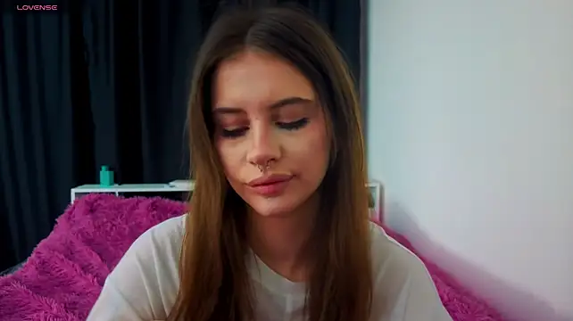 צ'אט XXX בשידור חי של evvaavve