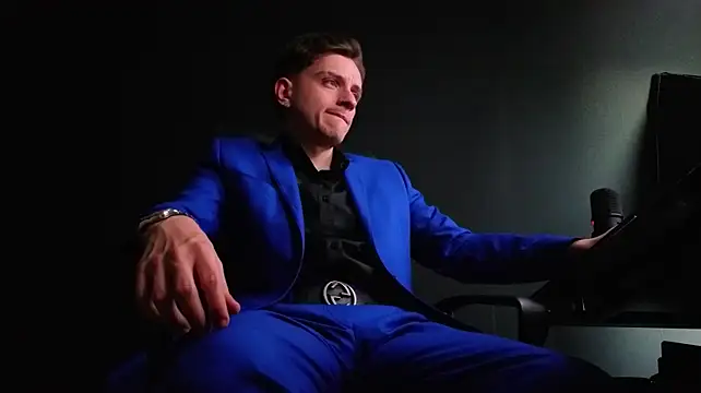 Онлайн чат XXX FelixStarkk