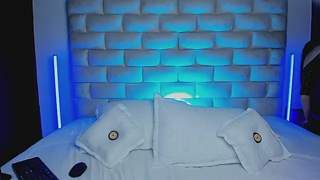 HollyGrey_ – Naživo XXX chat