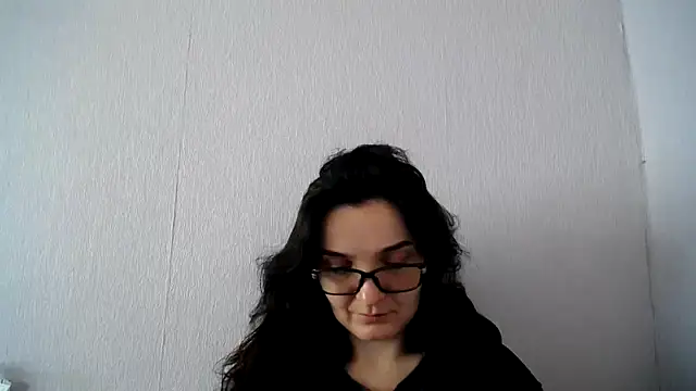 Shiny_gine Chat XXX in diretta