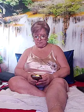 QueenPammy1's Live XXX Chat