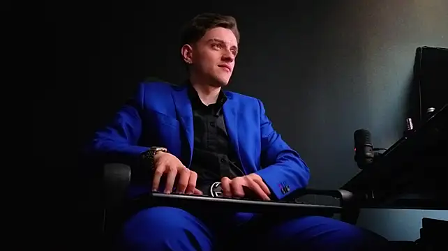 XXX chat uživo modela FelixStarkk