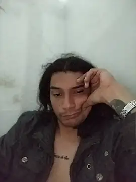 Show webcam de EmmanuelSEX666
