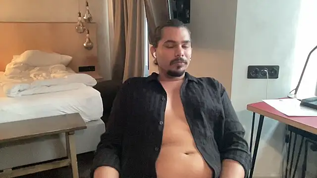 XXX chat uživo modela daddyvibes