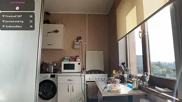 Chat +18 de AngelJeni ao vivo