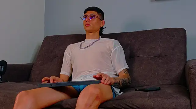 Živý XXX chat BryanGrey__