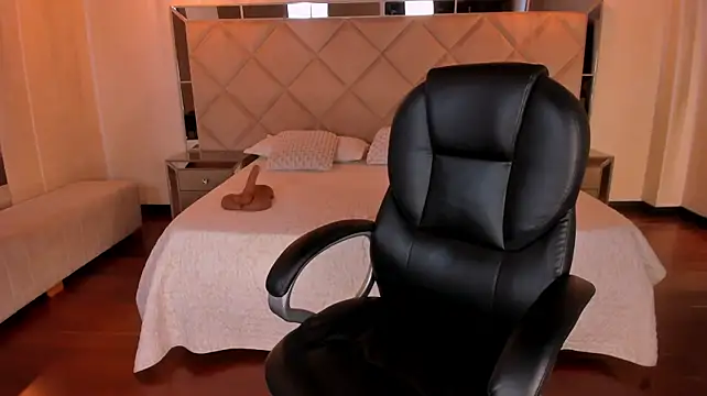 KylaMorrison Live XXX-chat