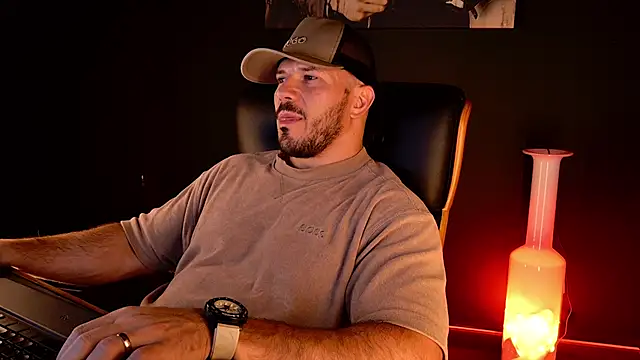 XXX chat uživo modela AngeloEric