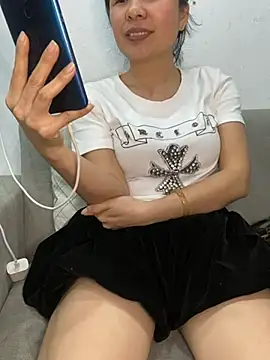 Ivy_Trix2n Live XXX chat