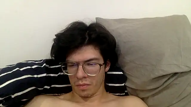XXX chat uživo modela Alex_Dot